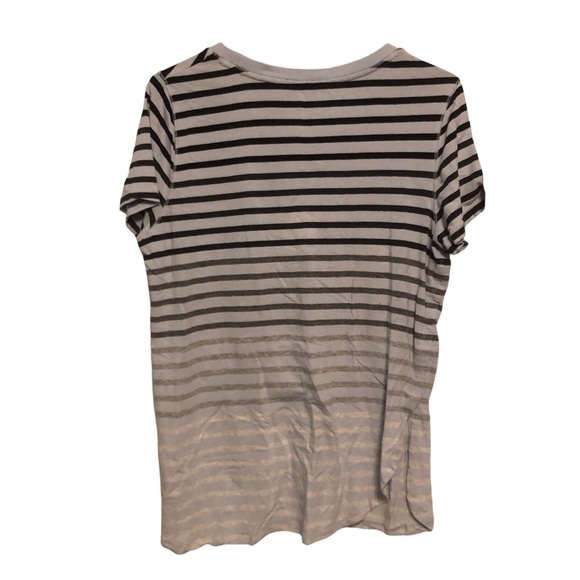 Calvin Klein Performance Stretch tshirt,  size Medium womanʻs - Picture 3 of 5